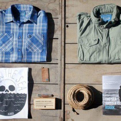 SURFER 2012 HOLIDAY GIFT GUIDE - Roark Canada